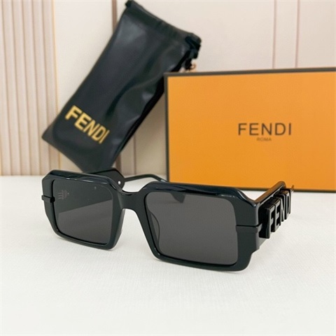 Fendi sunglass-637